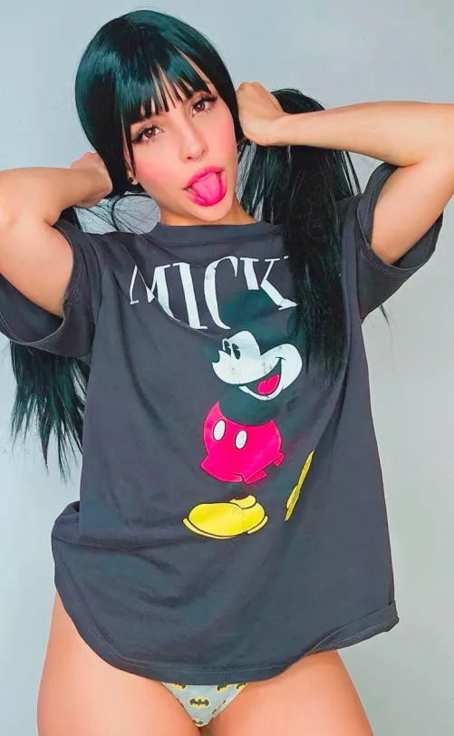 prefer one kiss at a time, but i'm open to negotiations