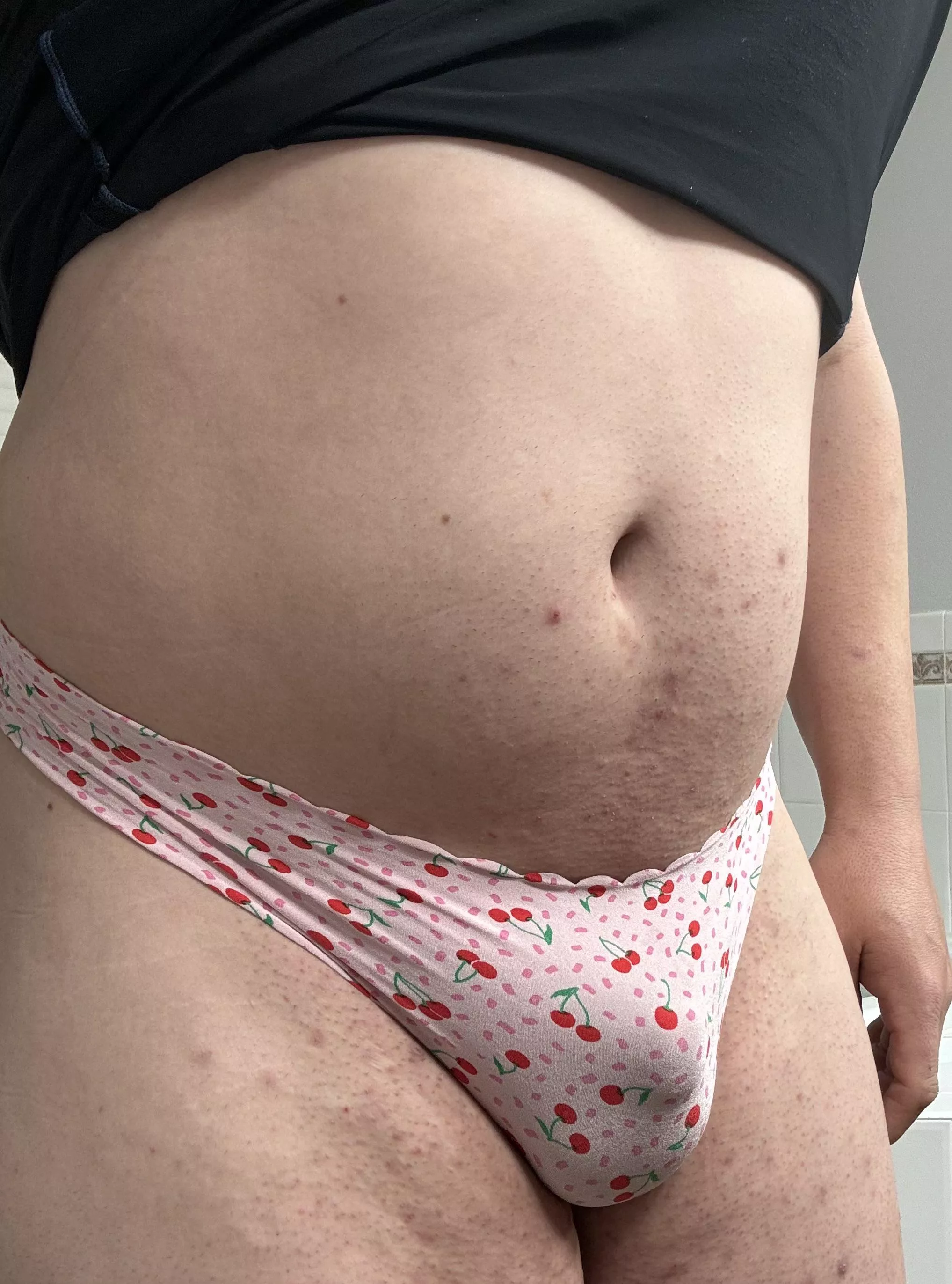 Should I pierce my belly button?