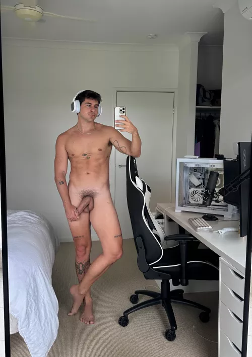 What games you playing at the moment? 