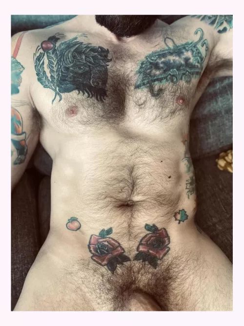 Who wants yo come sit on my lap😈🔥