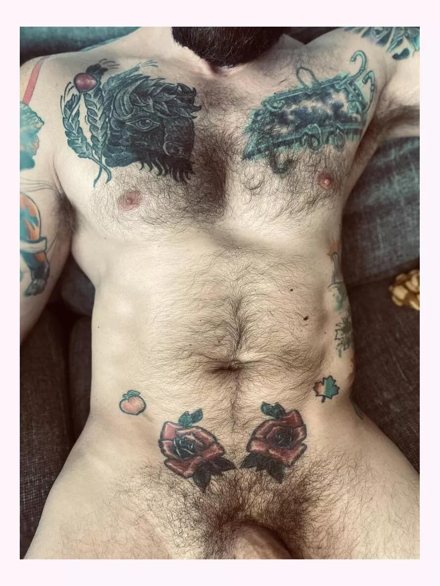 Who wants yo come sit on my lap😈🔥