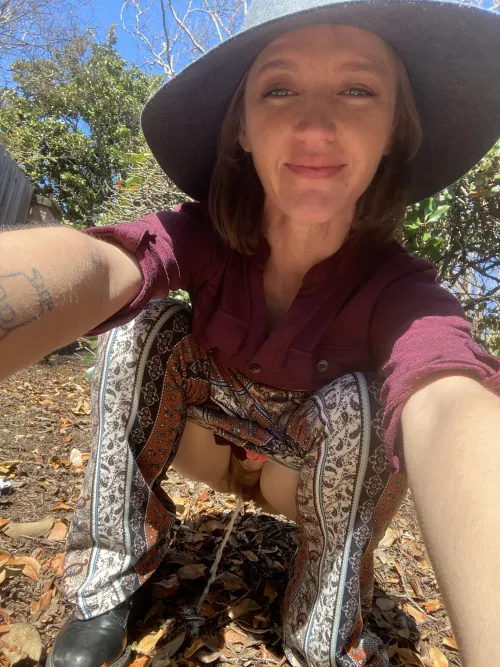 Wish more guys were into pee IRL.. I am trying to pee in someone’s mouth