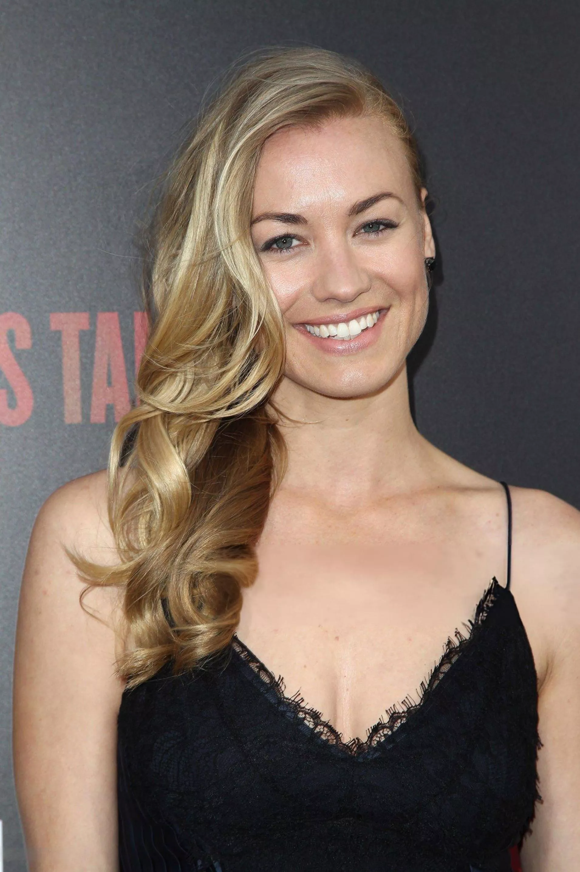 Yvonne Strahovski