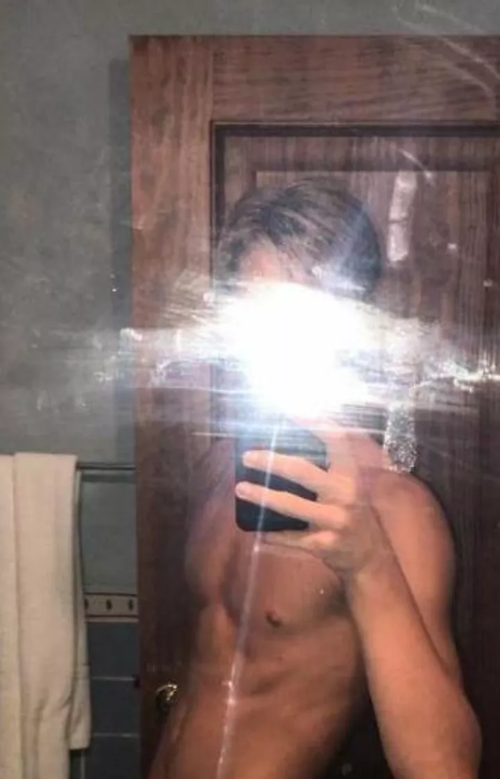 21 masc athletic dom for fit sub jocks or twinks - Dm me 