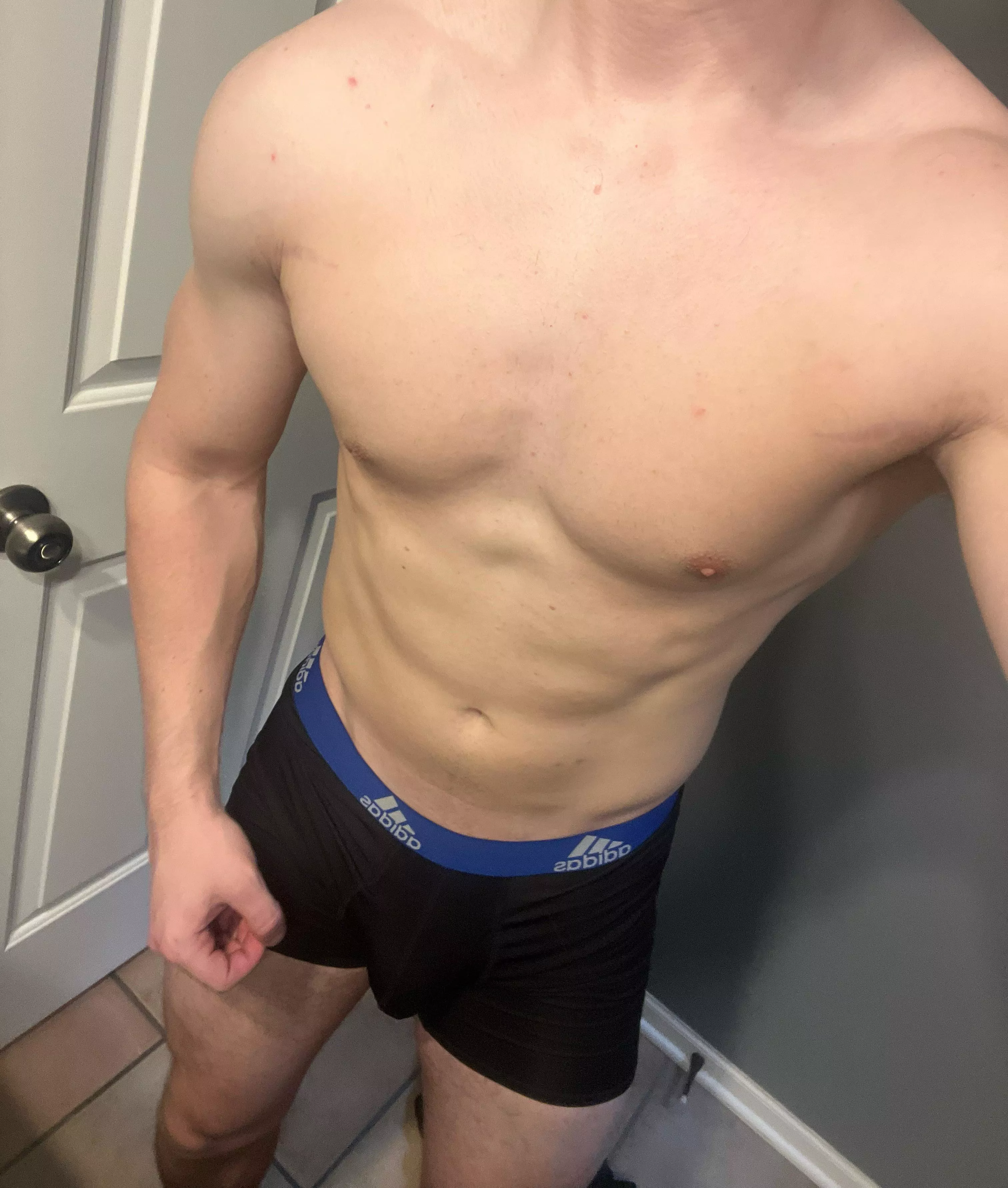 22 fit sub for muscle doms caleblocke23