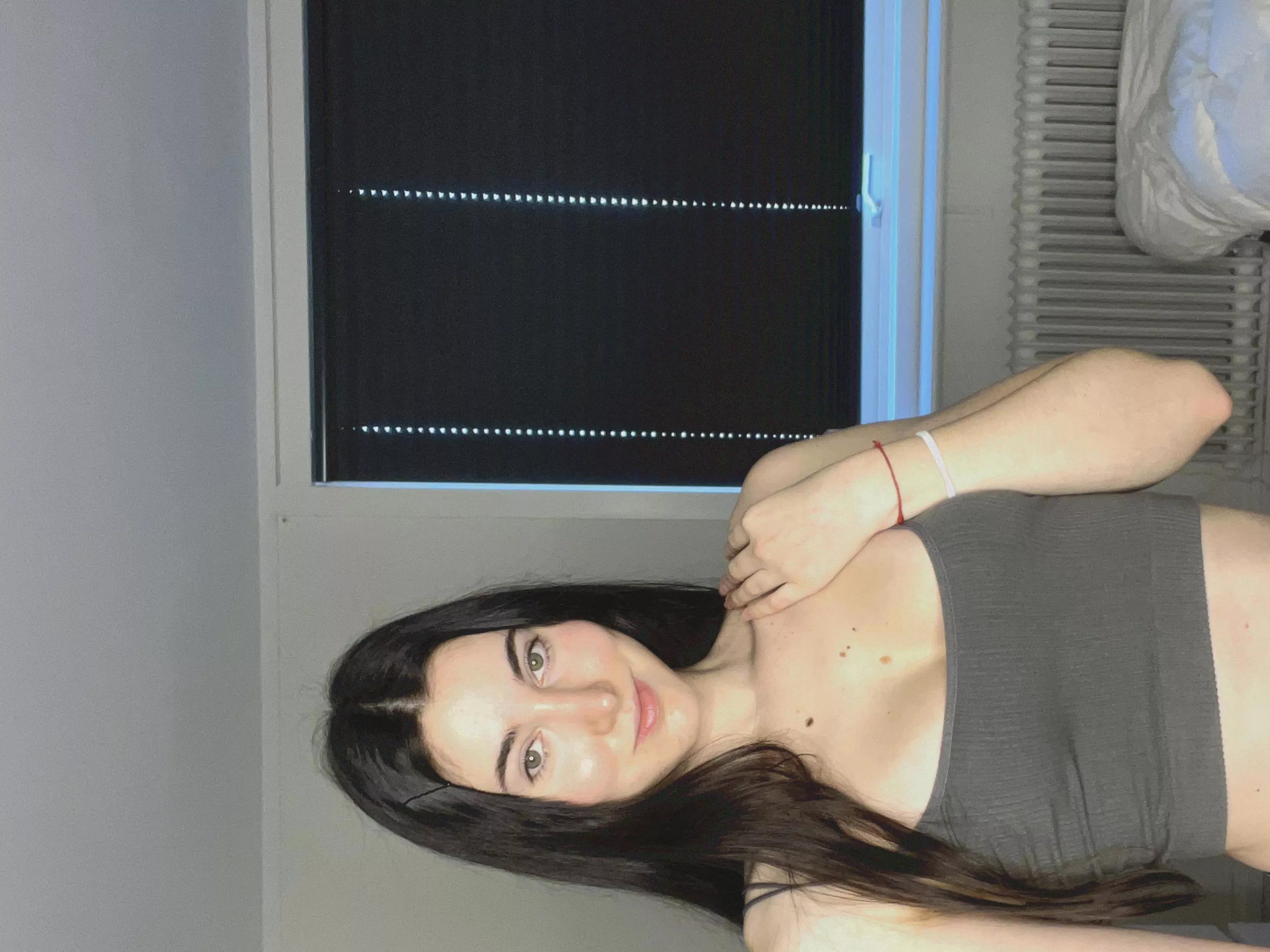  All married guys need a sweet whore like me to make all your dreams come true 