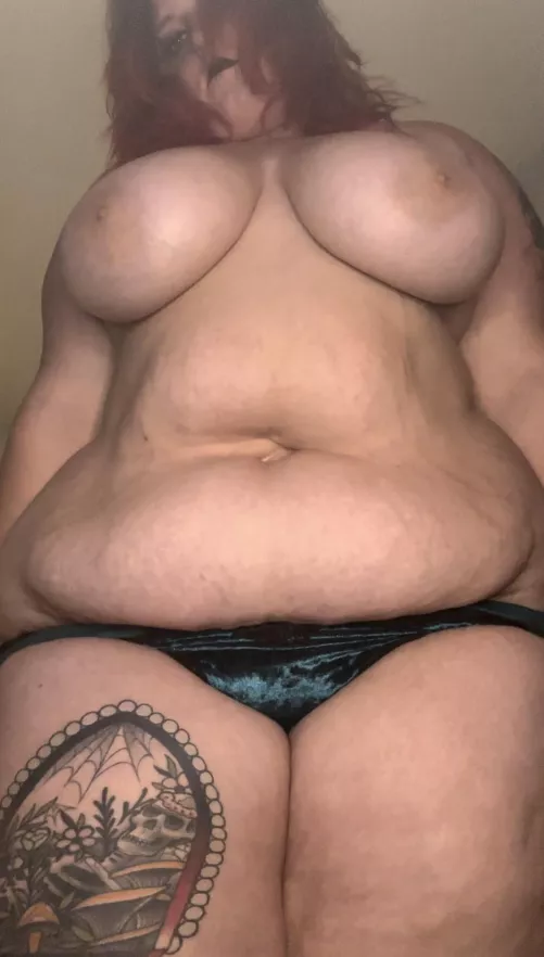 All these new stress marks from stuffing my face 