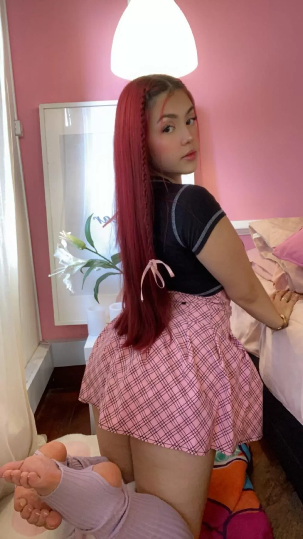 Barefoot or with stockings?