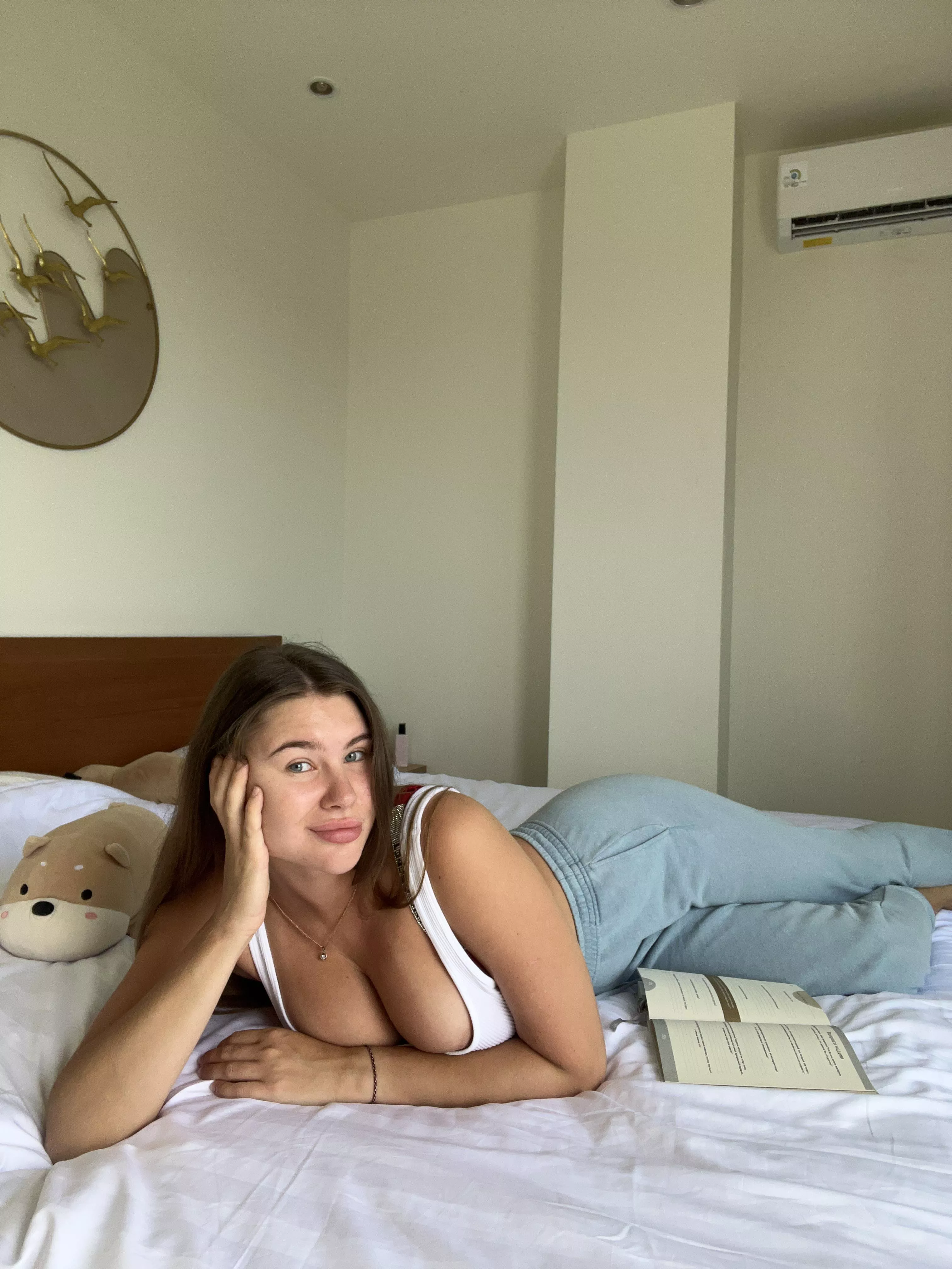 Caught you looking...