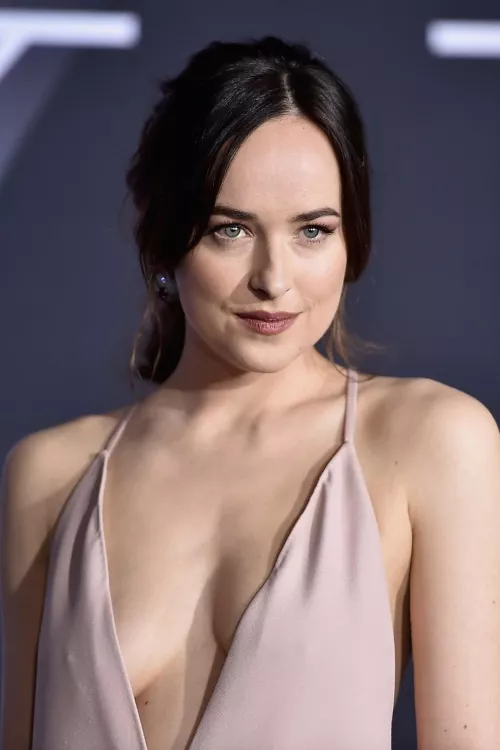 Dakota Johnson
