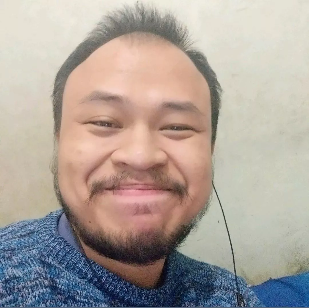 Getting older today, I don't know what I'm supposed to say, Nothing's special but I'm so thankful that I can still breath and I'm still alive until today. Have an amazing day guys :) 