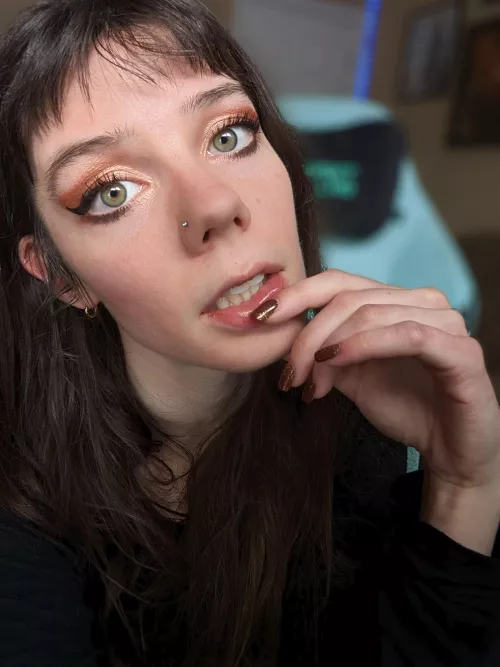 God, I love playing with makeup. 💄😊🔍 [GFE][PTY]