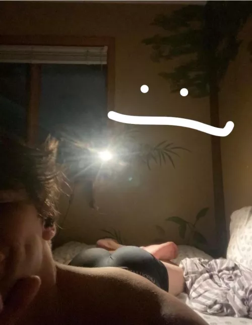 Hot boys hmu with a pic