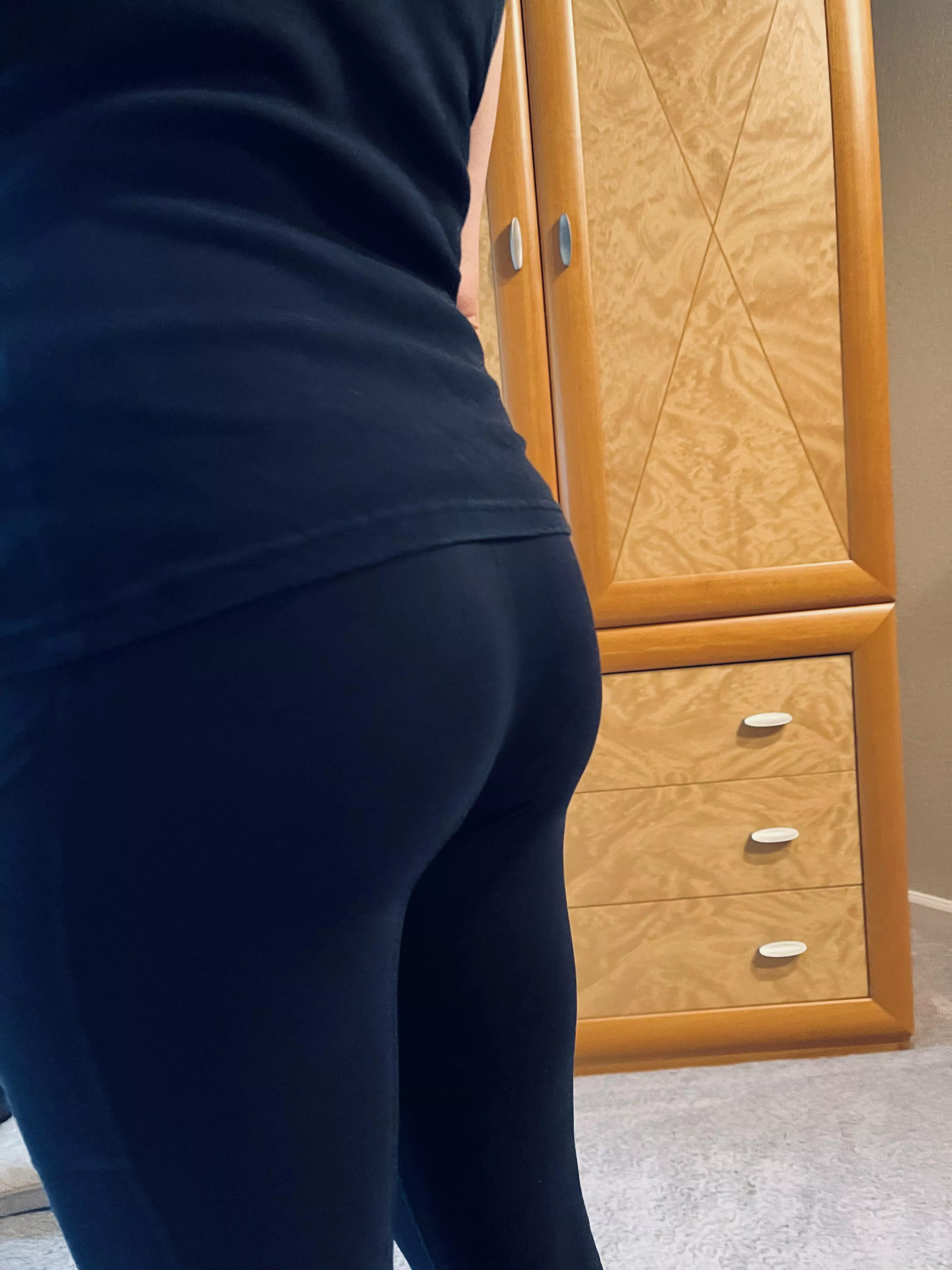 How do I look in black yoga pants?