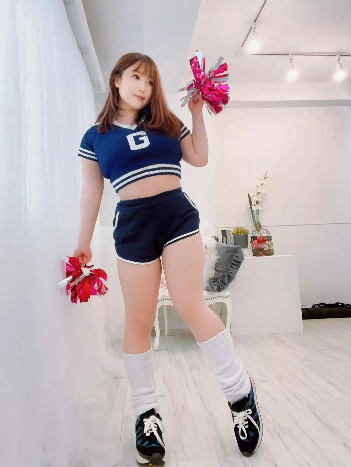 How irresistible am I? Let's put it to the test with a steamy creampie!