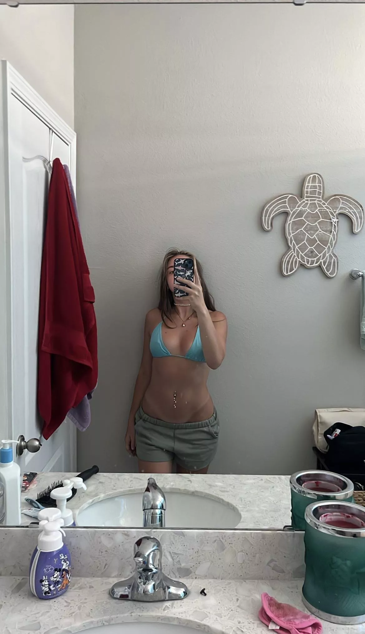 i am called a whore for sending live nudes on snap