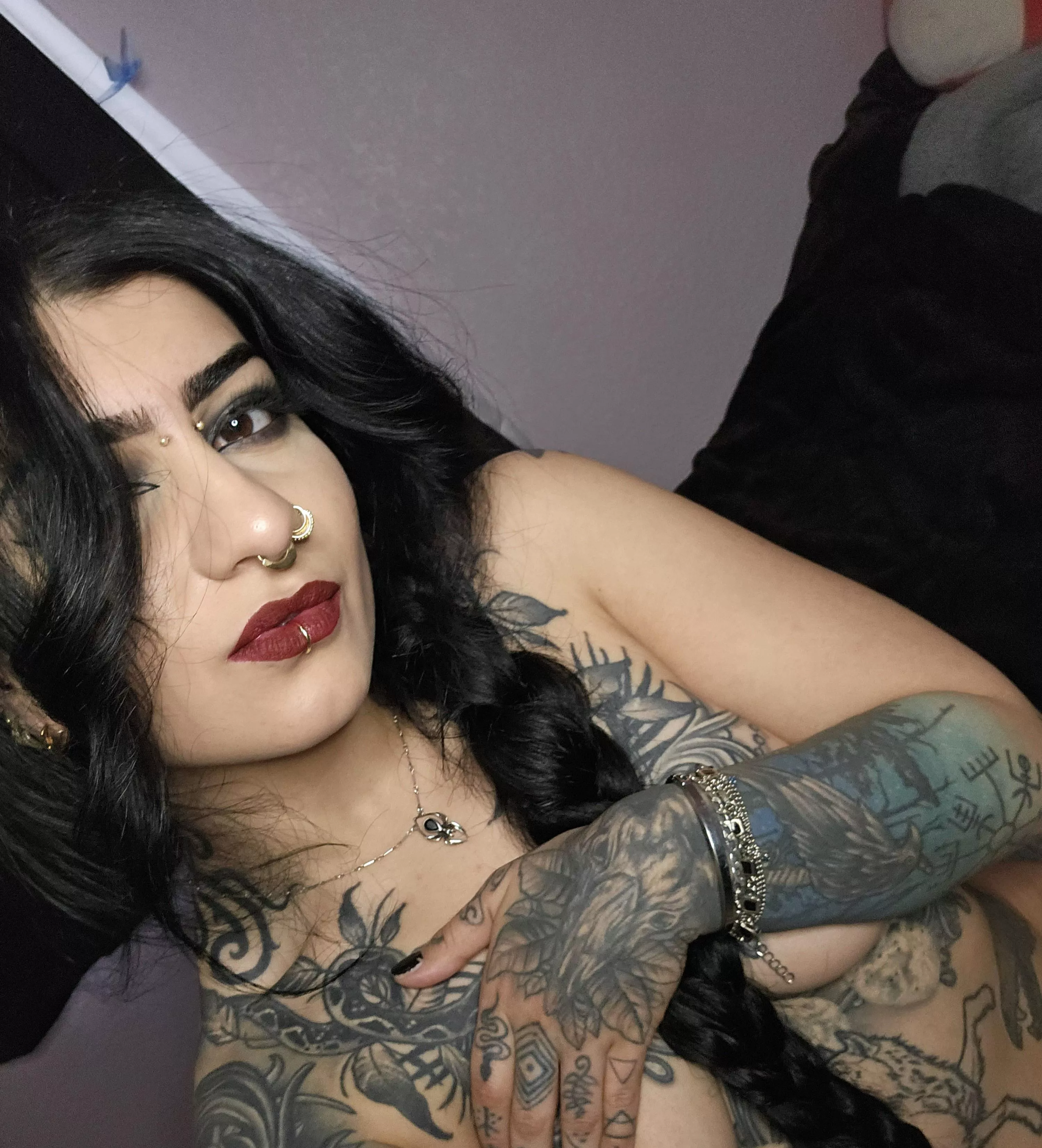 I honestly just love to chat w cool ppl :P 