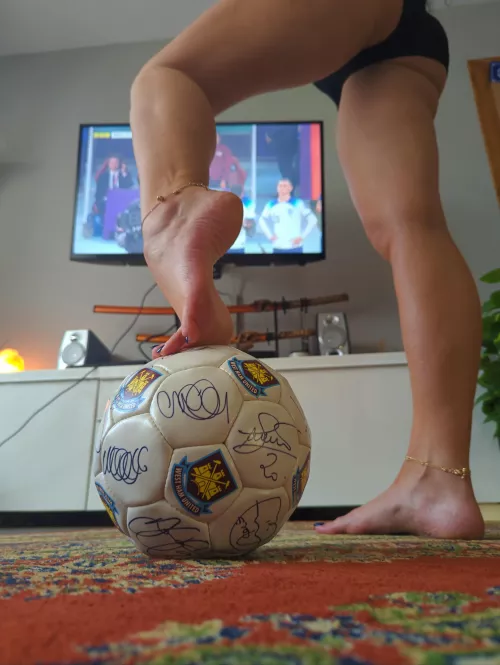 I like playing with balls...