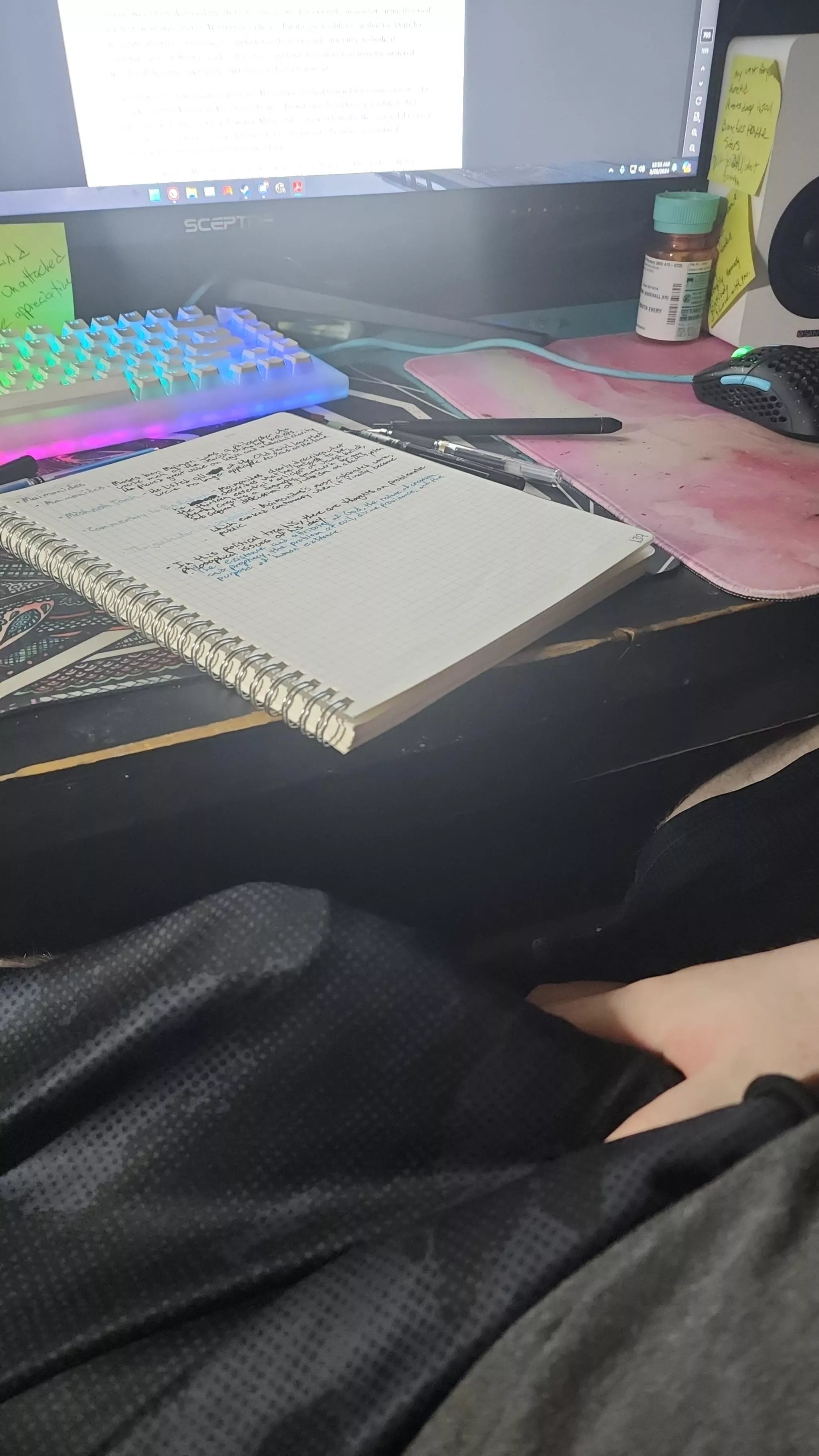 I need a study buddy <3