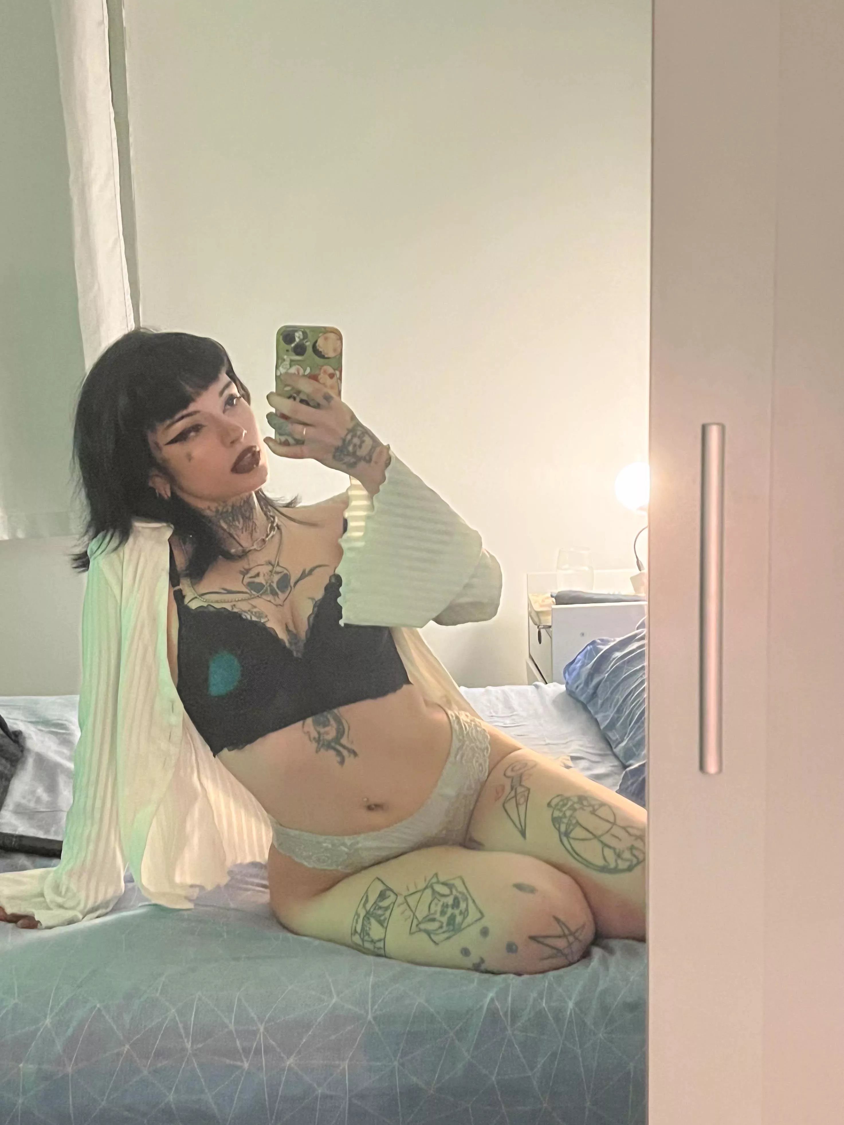 I need me a little emo boy