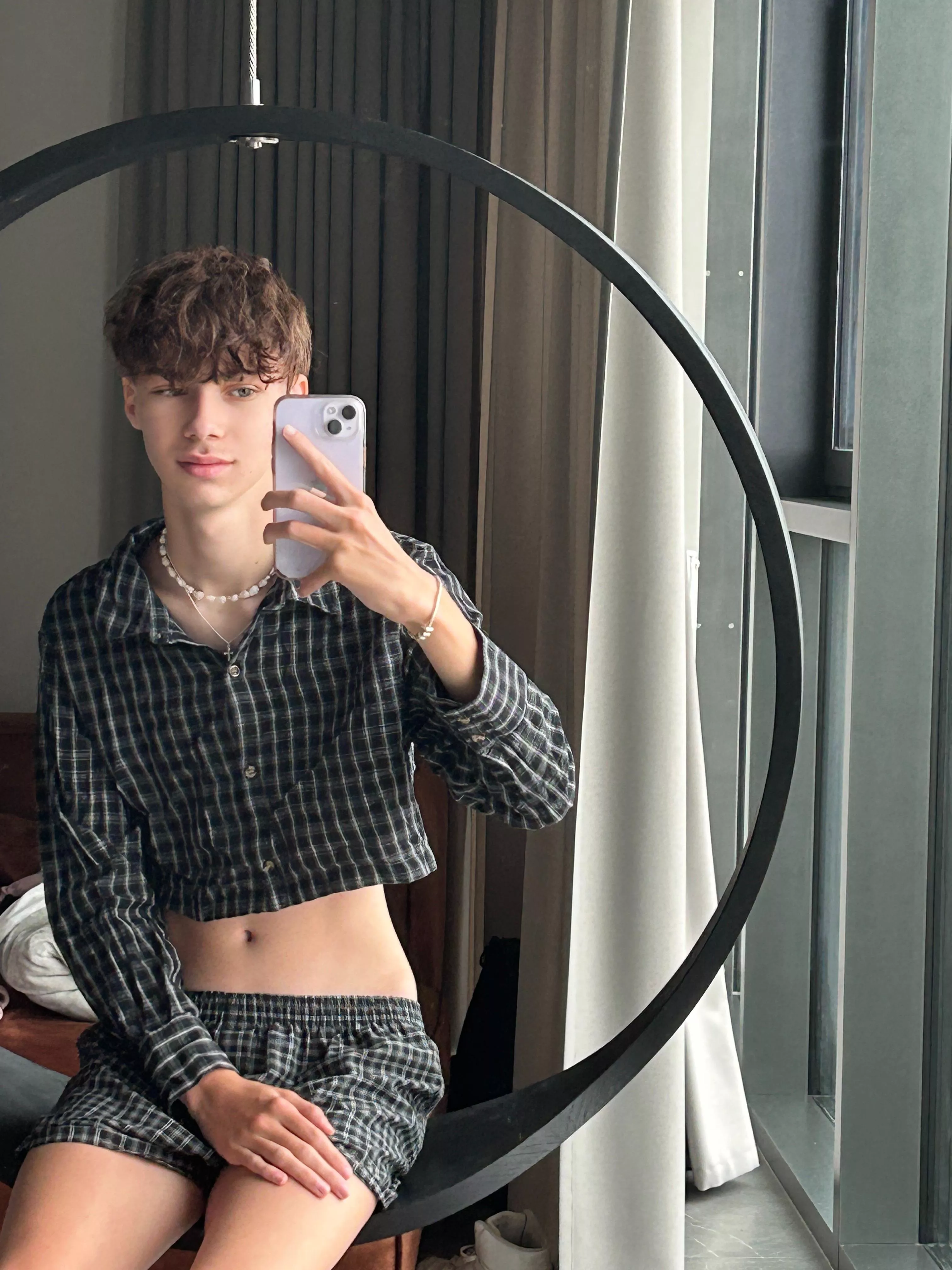 I think I'd make a cute femboy. I think I'd make a cute femboy.