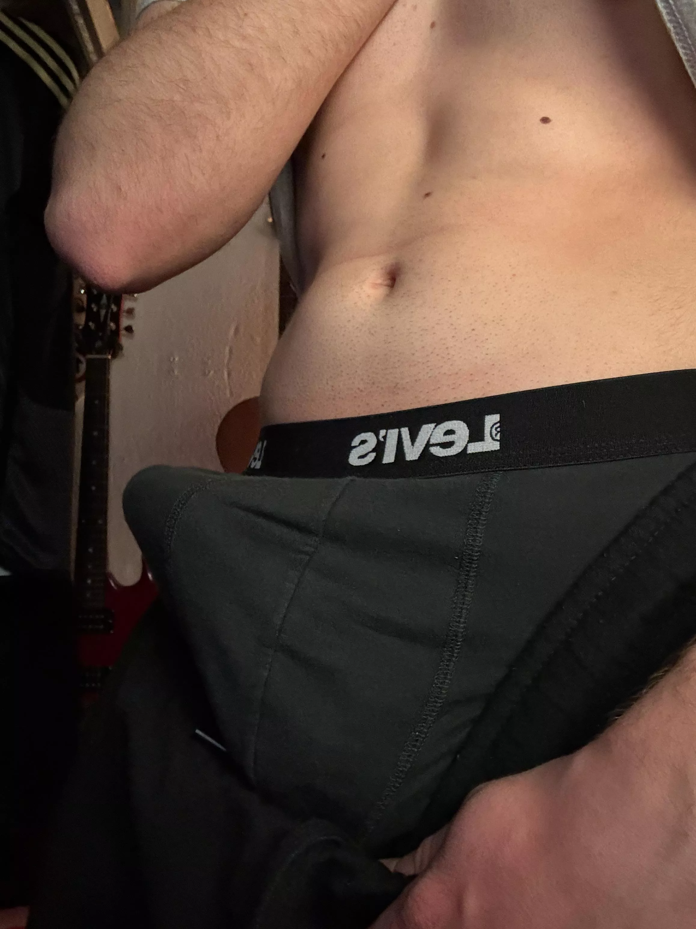 I tried to hide it in school but it’s almost impossible (19)