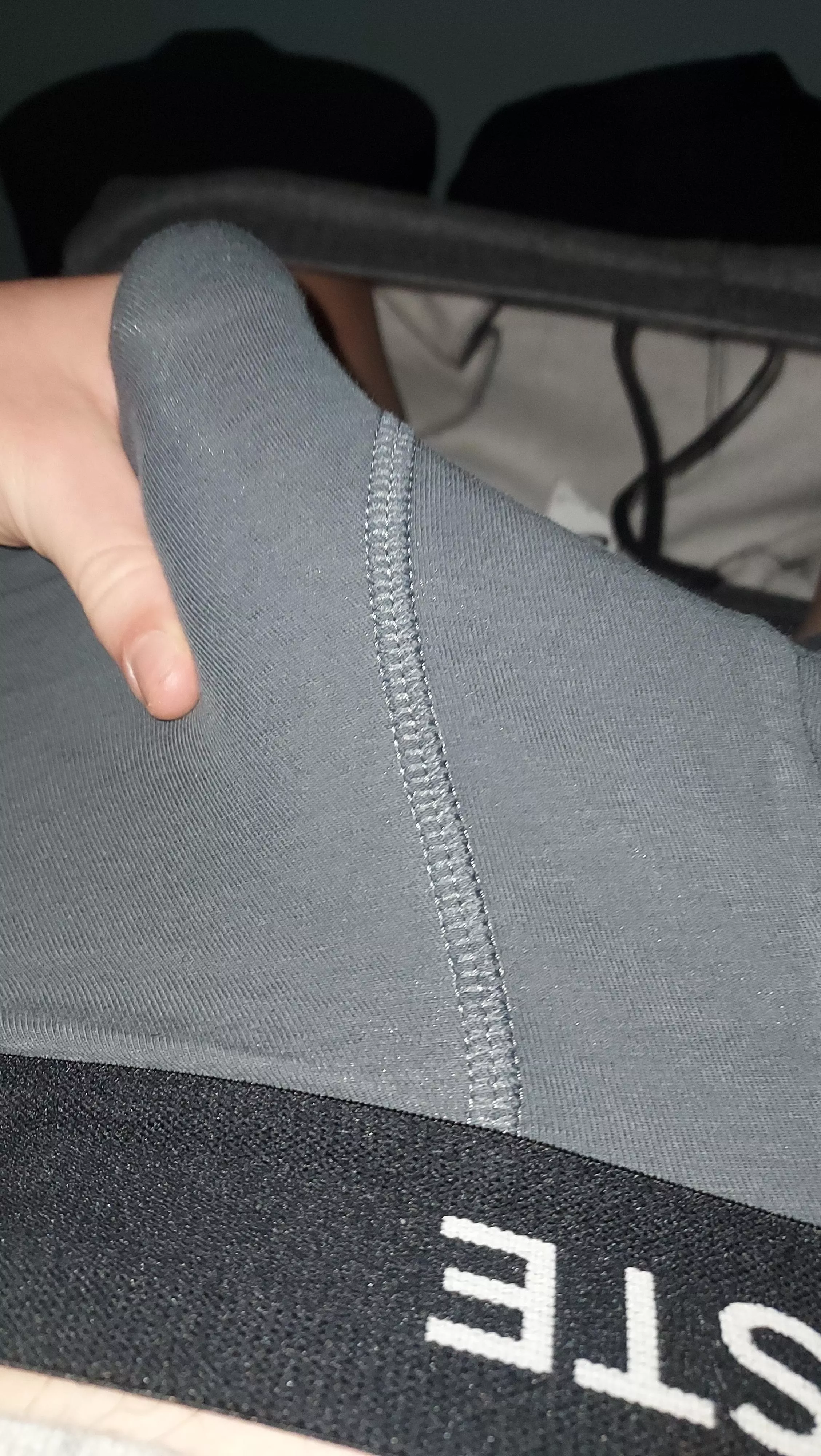 I'm horny af rn who wants to help me cum we can have fun, dm me