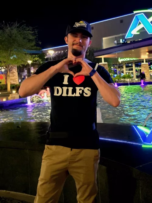 Jokes on my friends, I actually like this shirt. 😜