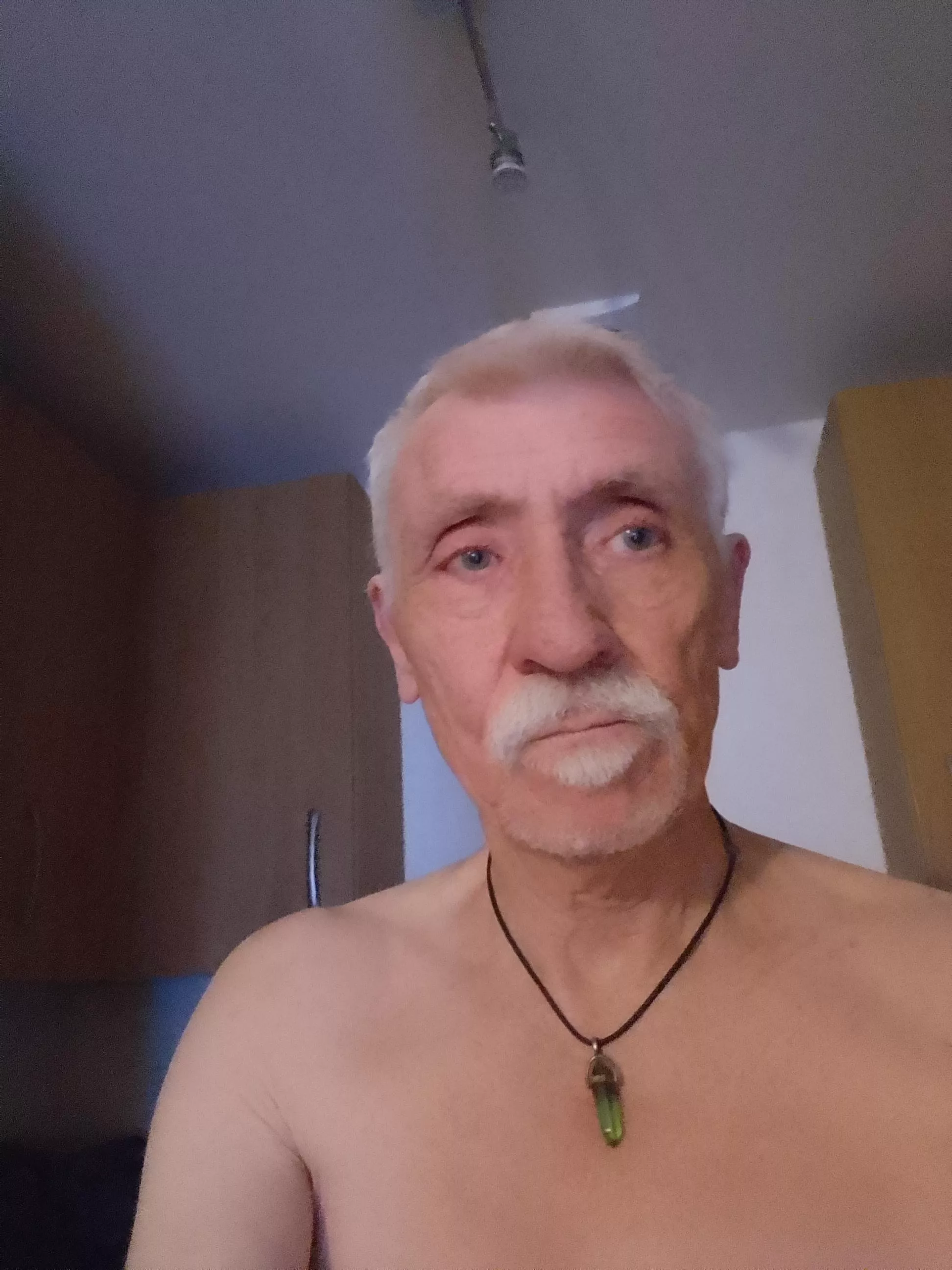 Just showered. Feeling a bit horny (70)