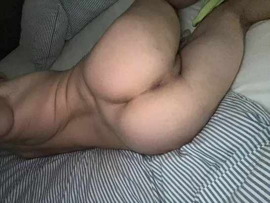 Looking for a daddy video right now, but we need to be quiet ;)