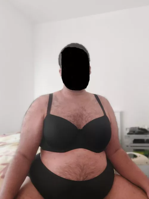 M[28]y first time ever posting something like this! 👀