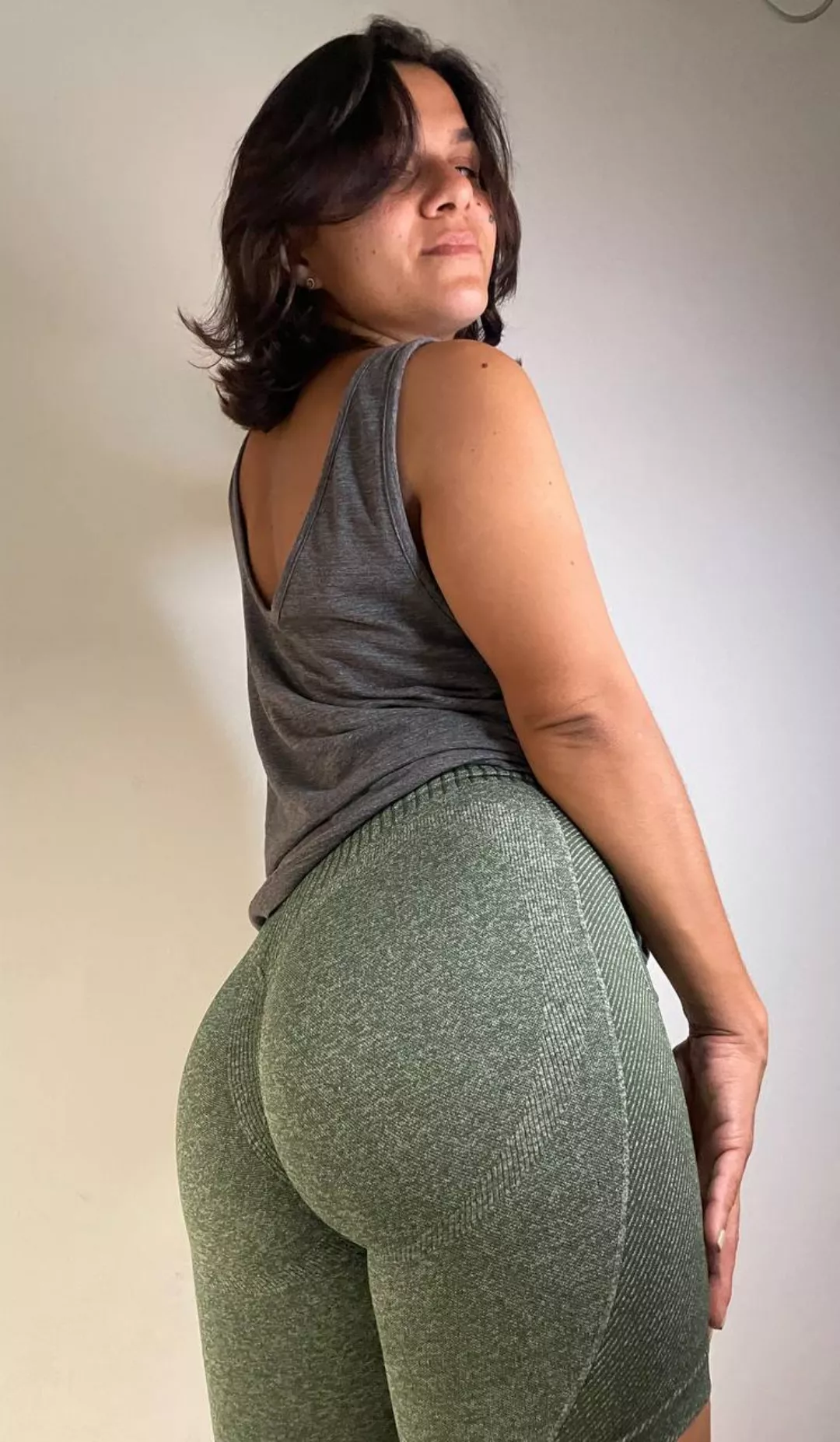 My new favorite yoga pants 