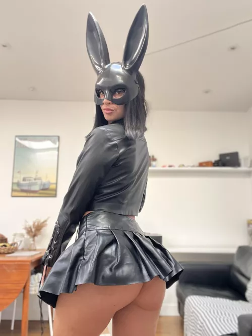 Need to let loose and have some fun? I'm ready and waiting for you.