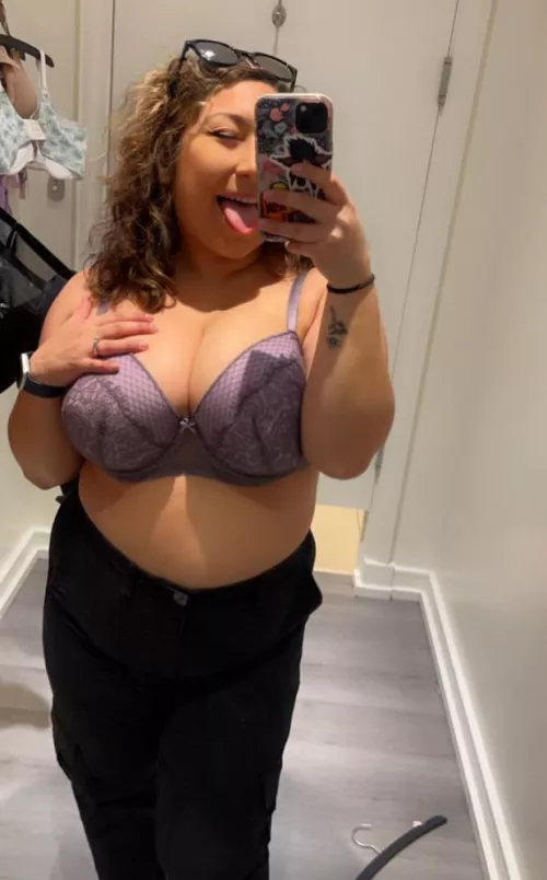 Trying some Victoria secret on 