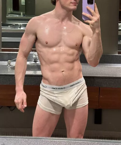 twinks add realnftwunk;)