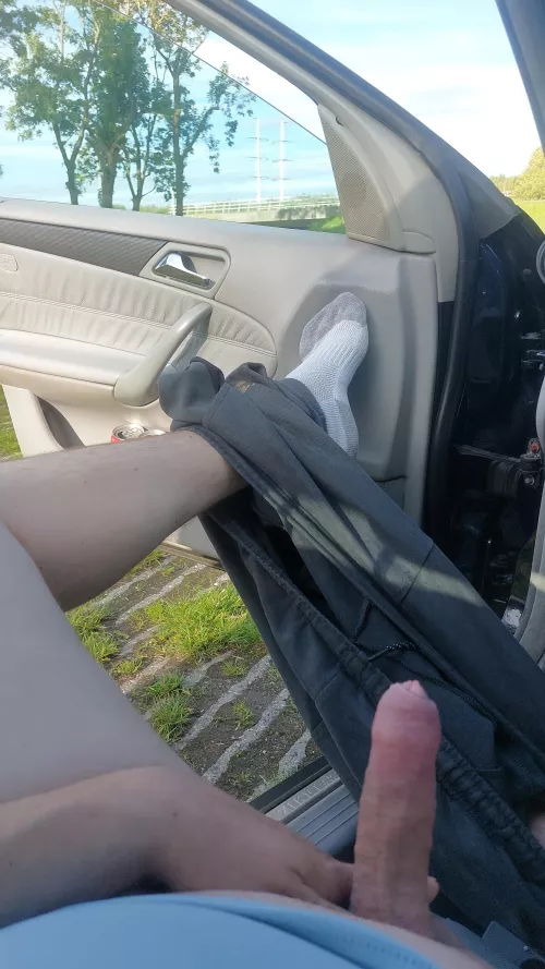 What would you do if you catch me like this?!