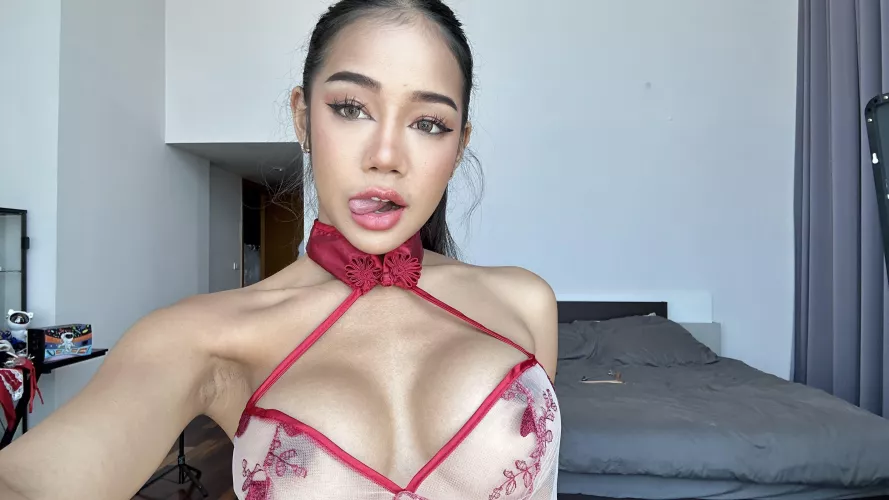 When the exam stress becomes too much, it's time for a quick study break 🤪