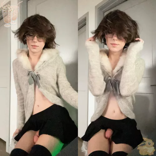 would u cuddle me on a rainy day 🥺