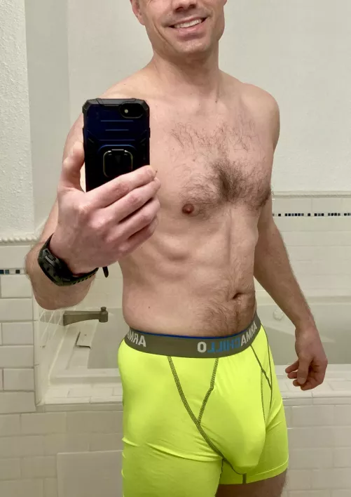 Yellow for caution 😘