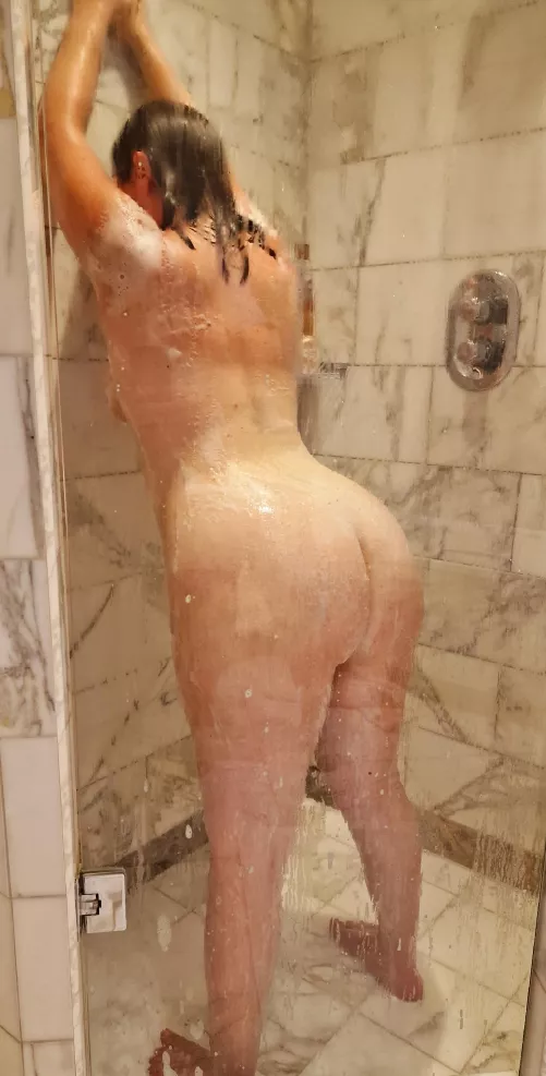 You joining me in the shower. My Booty is waiting for you 