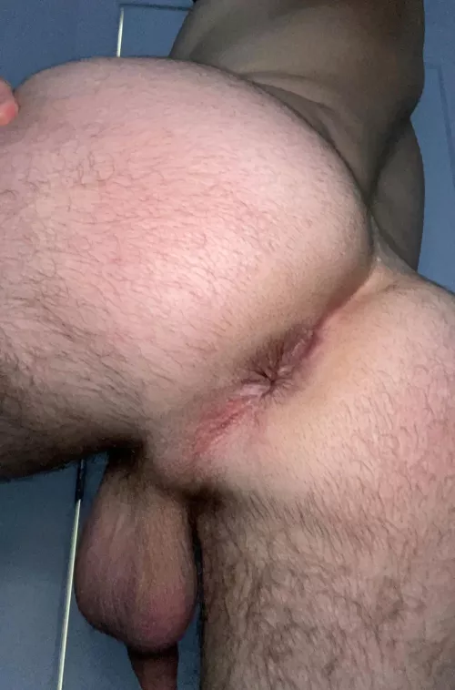 28. Horny boy got hairy hung daddies. DM for snap