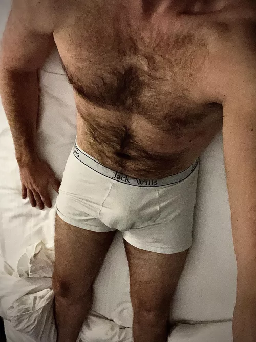 38m | #Houston, Texas | the calm before the storm… 😏