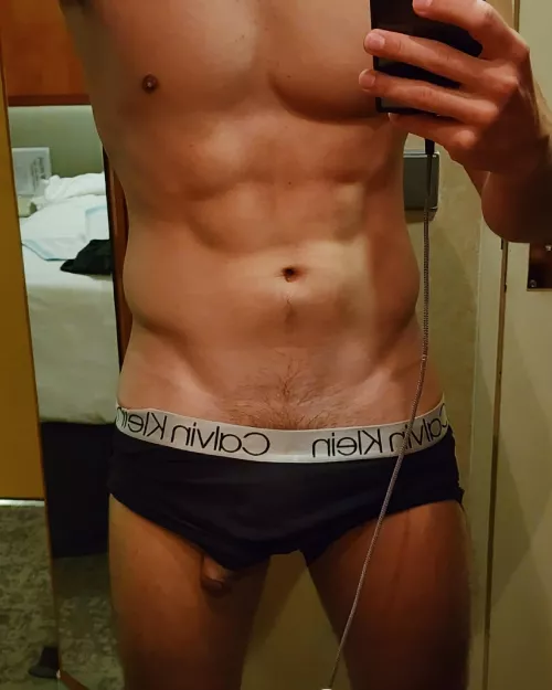 Am I supposed to wear ot like this? 😉