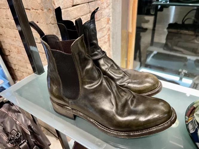 Anybody know if there’s a name for this kind of wrinkled/creased leather boots?