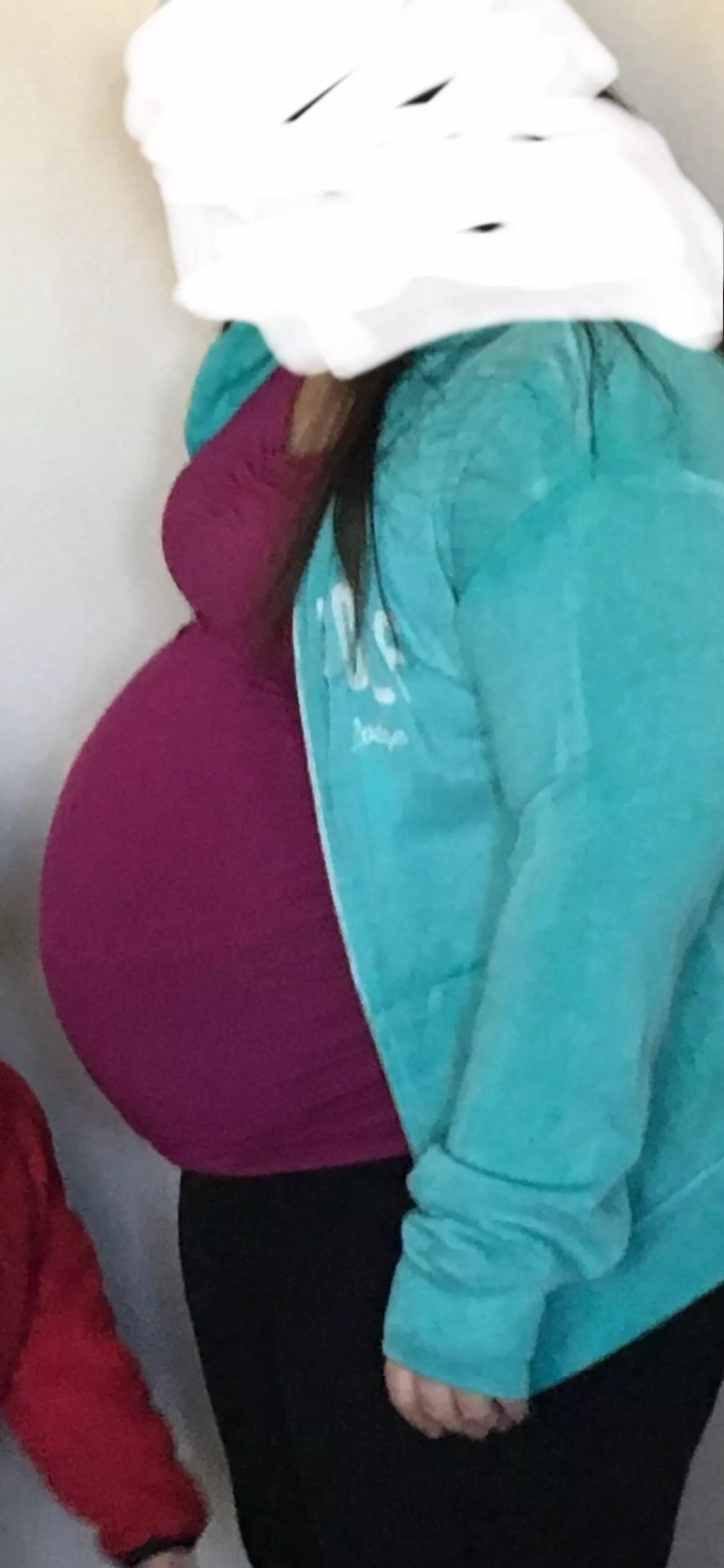 Being pregnant is the best feeling ever. 