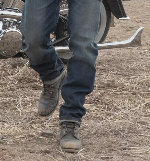 Can anyone help me identify these boots?