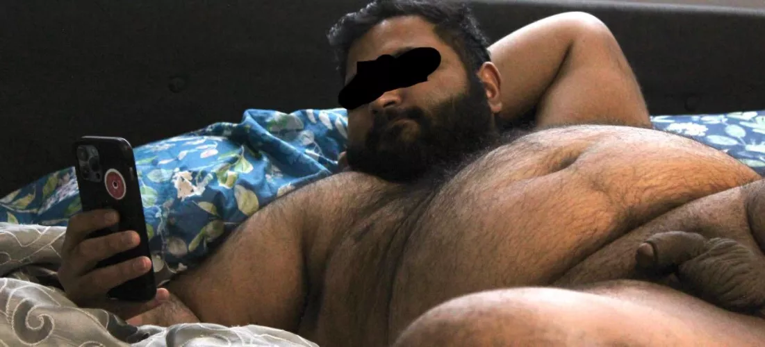 Come cuddle and call me cutie 🥺