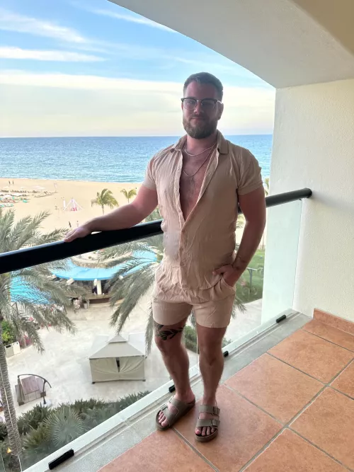 First time posting in here. What are we thinking 🤔