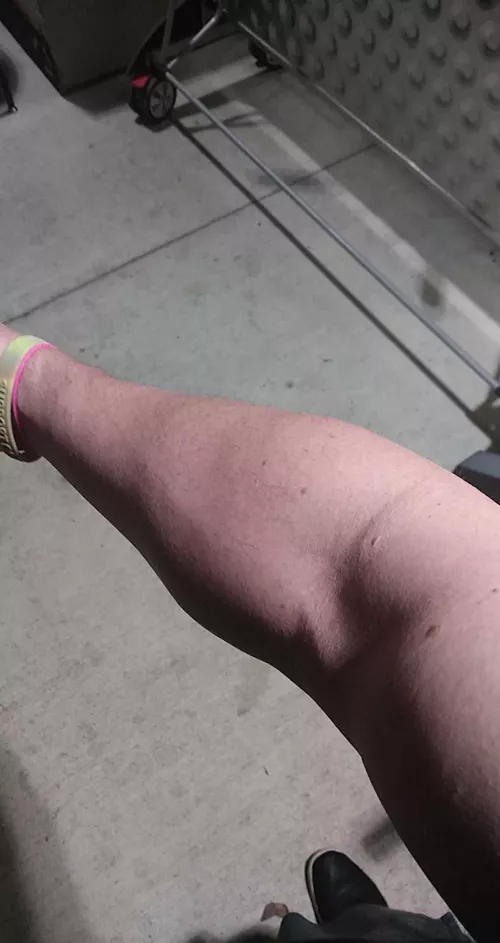 Fitness instructor recently taught me about deloading.  I never knew I was doing it wrong all these years.