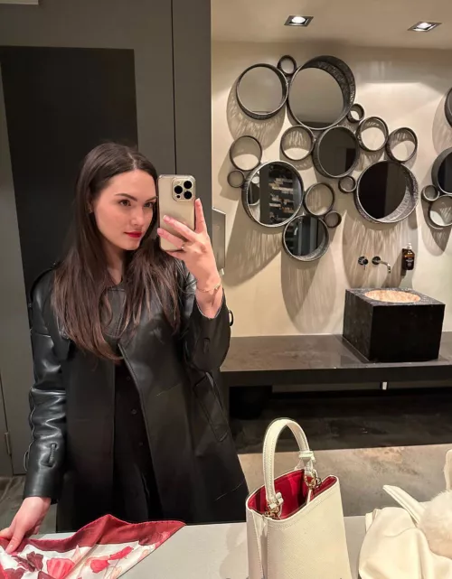 Get a night with me: my best fan of the month can have a sex date with me. Want a date in full leather and then to fuck me whole night…